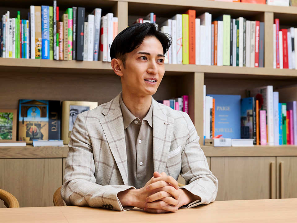 写真：コンサルタント 武藤 良輔